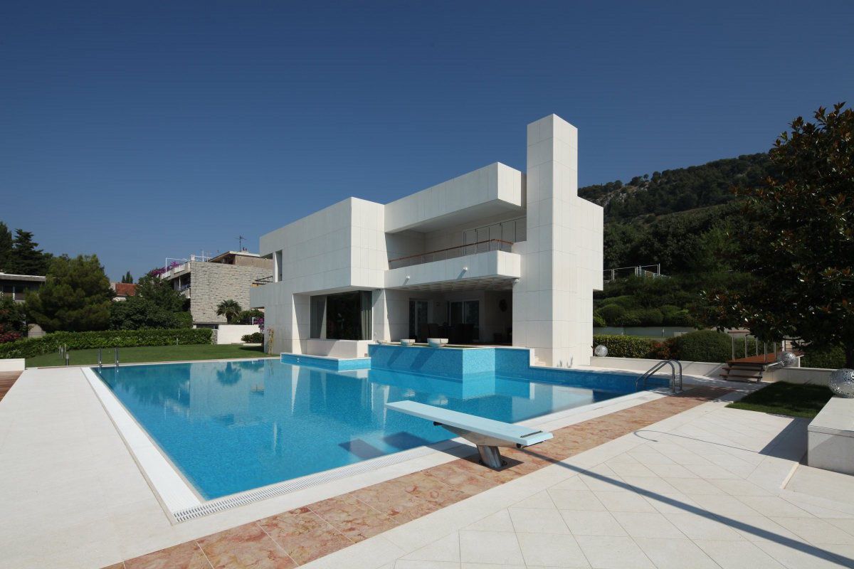 Confíe la venta de su inmueble en INMOBILIARIA UNIVERSAL.  en Torremolinos